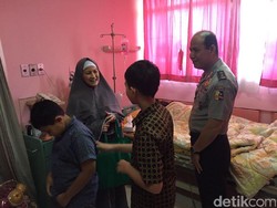 Jenguk Korban Tragedi Pulomas, Boy Rafli: Anet Luar Biasa