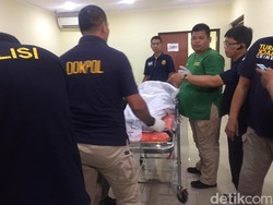 2 Jenazah Korban Kapal Zahro yang Terbakar Kembali Tiba di RS Polri