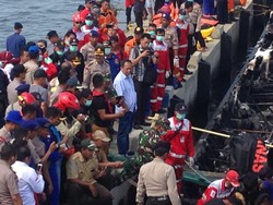 Wakapolda Tiba di Muara Angke, Pantau Evakuasi Korban Kapal Wisata