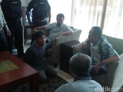 Ditangkap, Ius Pane 2 Kali Ngompol di Bandara Halim