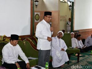 Temui Habib Rizieq, Anies Baswedan Bantah Berbagai Fitnah Temui Habib Rizieq, Anies Baswedan Bantah Berbagai Fitnah