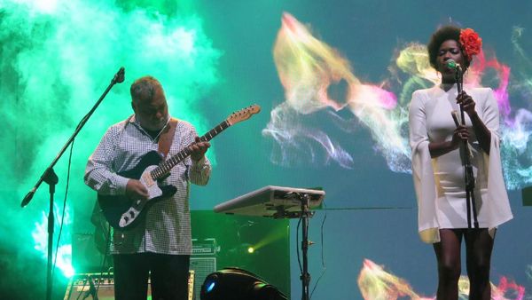 Tahun Baruan Tak Berjarak dengan Incognito