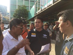 Ke RS Atmajaya, Plt Gubernur DKI Temui Korban Kapal Terbakar