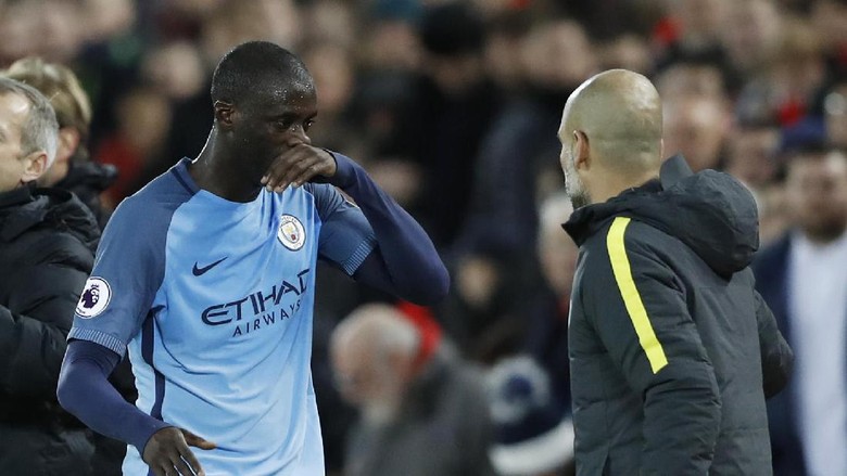 Yaya Toure: Guardiola Tak Suka Pemain Afrika Yaya Toure: Guardiola Tak Suka Pemain Afrika