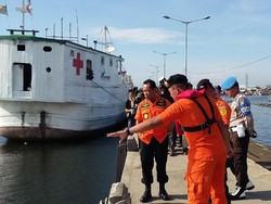 KNKT Investigasi Penyebab Terbakarnya KM Zahro Express