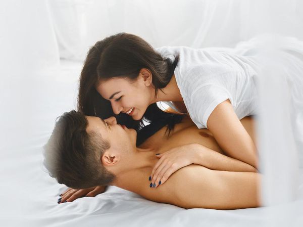 5 Wewangian Aromatherapy yang Bisa Menambah Gairah Bercinta
