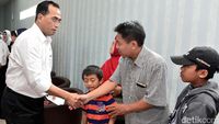Budi Karya Temui Keluarga Korban KM Zahro