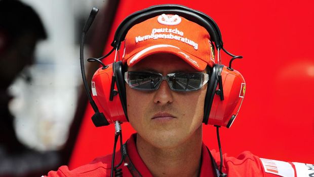 Michael Schumacher sempat koma enam bulan usai kecelakaan bermain ski.