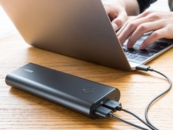 Bertenaga 20.100 mAh, Powerbank Ini Siap Isi Ulang MacBook