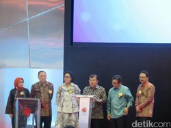 JK dan Sri Mulyani Buka Perdagangan Bursa 2017