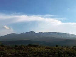 Gagahnya Gunung Tambora di Bima, NTB