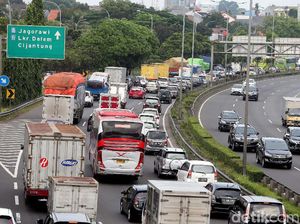 Begini Cara Jasa Marga Cegah Kendaraan Menumpuk di Rest Area