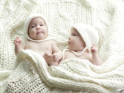 Ini Faktor yang Pengaruhi Jeda Waktu Lahir Bayi Kembar