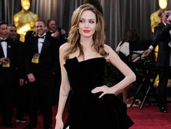 Pasca Perpisahan dengan Brad Pitt, Ini Kesibukan Baru Angelina Jolie