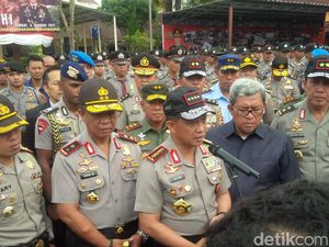 Bantu Penderita Tumor Mata, Kapolres Cimahi Dapat Penghargaan dari Kapolri