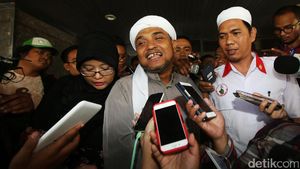 Habib Novel Usai Diperiksa Sebagai Saksi Sidang Ahok