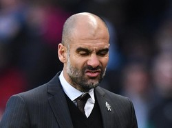 Ekspresi Tak Gembira Guardiola Usai City Kalahkan Burnley