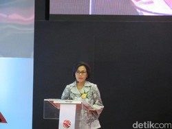 Bolehkah Politisi Jadi Bos OJK? Ini Kata Sri Mulyani