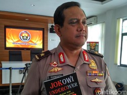 Penulis Buku Jokowi Undercover Ambil Data dari Media Sosial