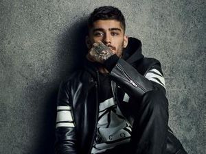 Foto: Sneakers Rp 10 Jutaan Rancangan Zayn Malik untuk Giuseppe Zanotti Foto: Sneakers Rp 10 Jutaan Rancangan Zayn Malik untuk Giuseppe Zanotti