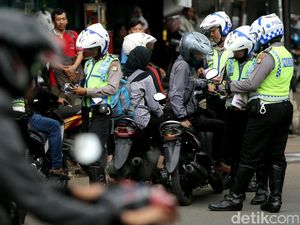 Viral Kisah Bocah Nangis Saat Ditilang Berujung Dapat Sepeda