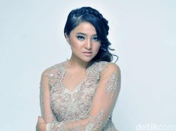 Dave Hendrik Kepergok di Gay Music Festival, Marshanda Jalan Bareng Cowok