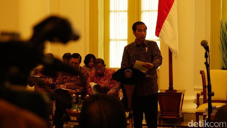 Jokowi akan Dikunjungi Try Sutrisno dan BJ Habibie di Istana