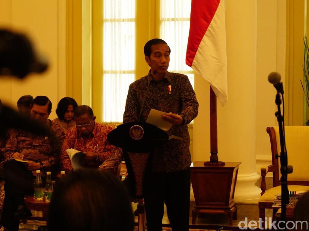 Presiden Jokowi Gelar Sidang Kabinet Paripurna Perdana di 2017 Presiden Jokowi Gelar Sidang Kabinet Paripurna Perdana di 2017