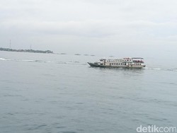 Kemenhub Sidak Kedisiplinan Penumpang Kapal Ojek di Tengah Laut