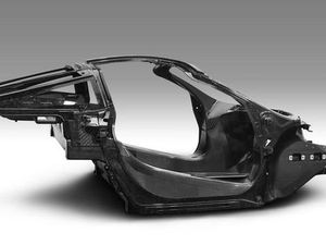 Rahasia Mobil Super McLaren Kian Ringan Rahasia Mobil Super McLaren Kian Ringan