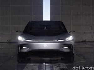 Crossover Listrik dengan Akselerasi Tercepat