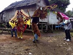 Menilik Ritual Kematian di Kalimantan
