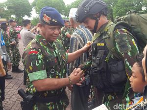 Kapolda Jabar Lepas Satu Kompi Personel BKO ke Papua