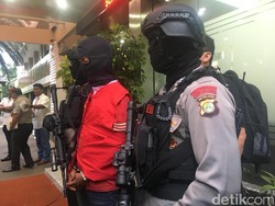 Diangkut Pakai Mobil Gegana, Ini Penampakan Peneror DAAI TV