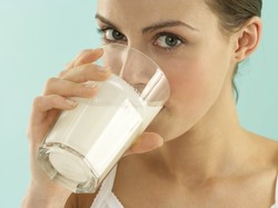 Selain Menyehatkan, 7 Minuman Ini Bisa Bantu Turunkan Berat Badan