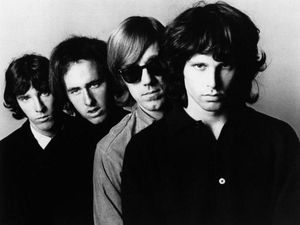 Siap-siap! The Doors Bakal Rilis Album Anniversary Maret Ini Siap-siap! The Doors Bakal Rilis Album Anniversary Maret Ini