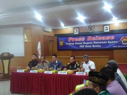 Tersangka Kasus Lafaz Allah di Pohon Natal Menangis dan Minta Maaf