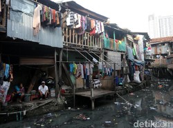 Batas Kemiskinan Jauh di Bawah Upah Minimum