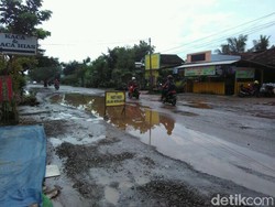 Pemkab Trenggalek Desak Pemerintah Pusat Segera Perbaiki Jalan Rusak