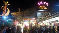 Blusukan ke Shilin Night Market yang Hits di Taiwan