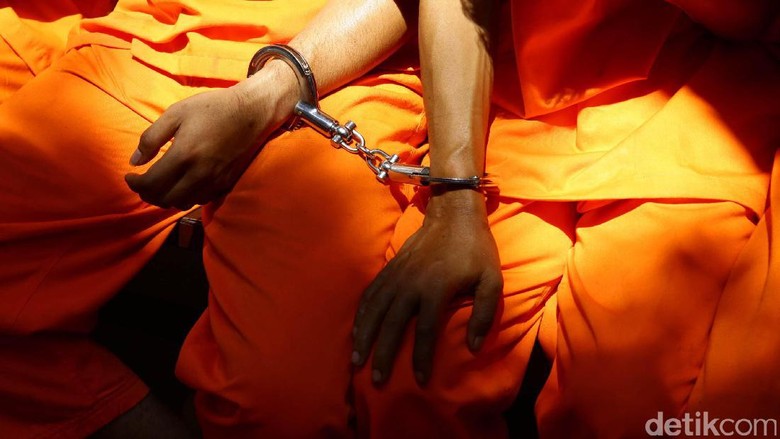 Saudara Kembar Ditangkap karena Edarkan two Kg Sabu di Kalsel Saudara Kembar Ditangkap karena Edarkan two Kg Sabu di Kalsel