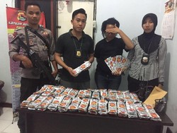 Kesulitan Ekonomi Pasca Banjir Bima, Wanita Ini Jualan Tramadol