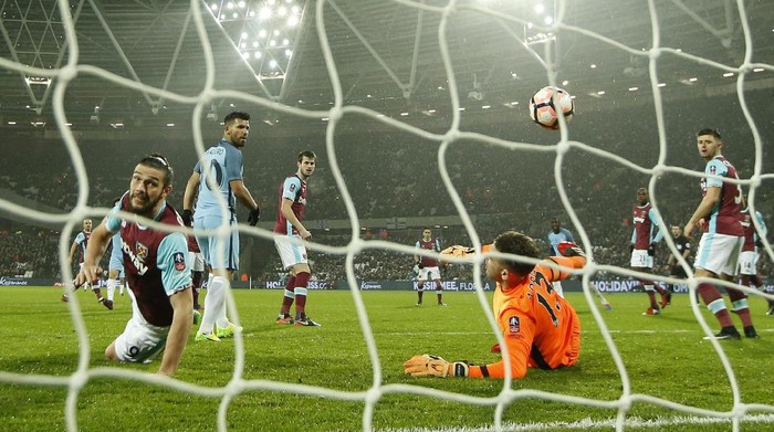 Hari yang Sangat Buruk untuk West Ham