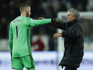 Mourinho: Ada Sesuatu yang Salah Kalau De Gea Jadi Pemain Terbaik MU Lagi