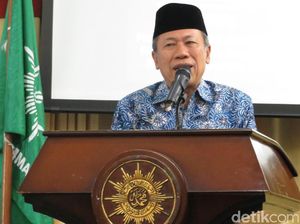 Ketua Muhammadiyah: Siapa Pun Harus Ditolong Meski Beda Afiliasi