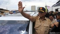 Prabowo Dampingi Anies-Sandi Kampanye di Kampung Akuarium