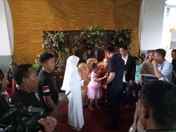 Agus Yudhoyono Hadiri Khitanan Bocah yang Mengidolakannya