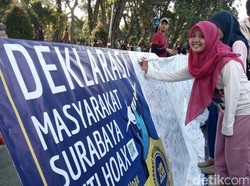 Deklarasi Warga Surabaya Anti Hoax Digelar di Car Free Day