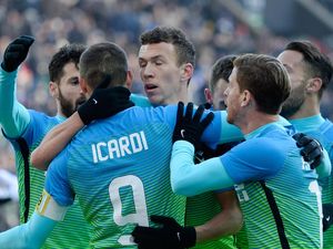 Dua Gol Perisic Bawa Inter Taklukkan Udinese