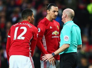 Gagal Samai Messi, Ibra Minta Wasit yang Anulir Golnya Minta Maaf